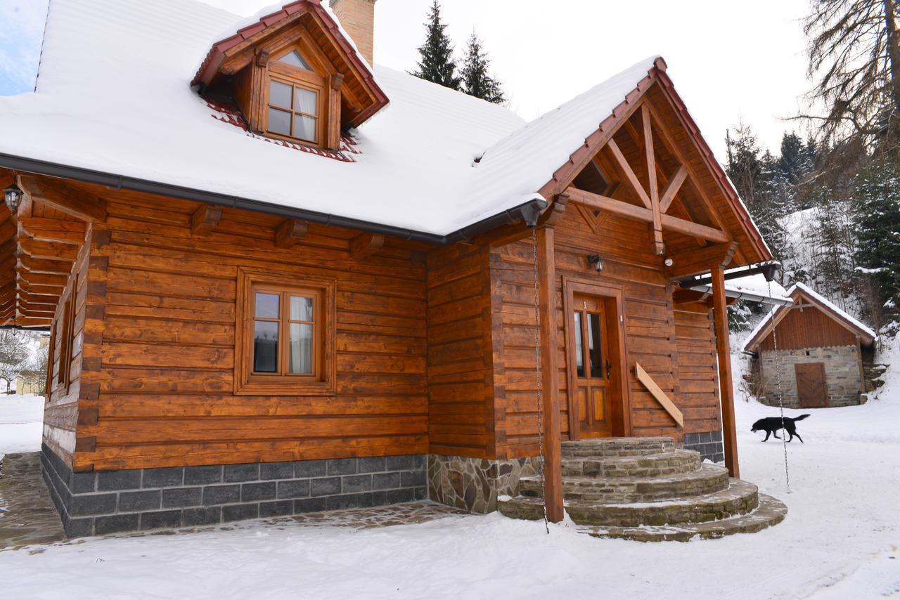 Karolinka Holiday Homes Екстер'єр фото
